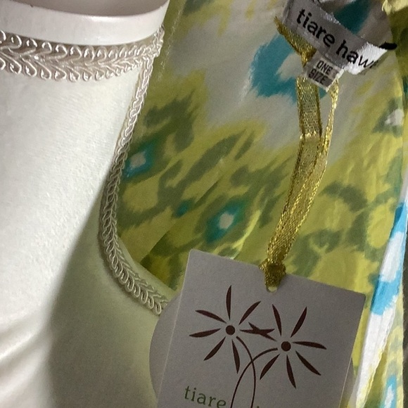 Tiare Hawaii NEW - One Size - kimono sleeves 3/4 arm tassel waterfall cover up - Picture 7 of 8